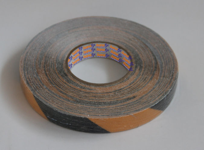 merdiven kaydırmaklık bant